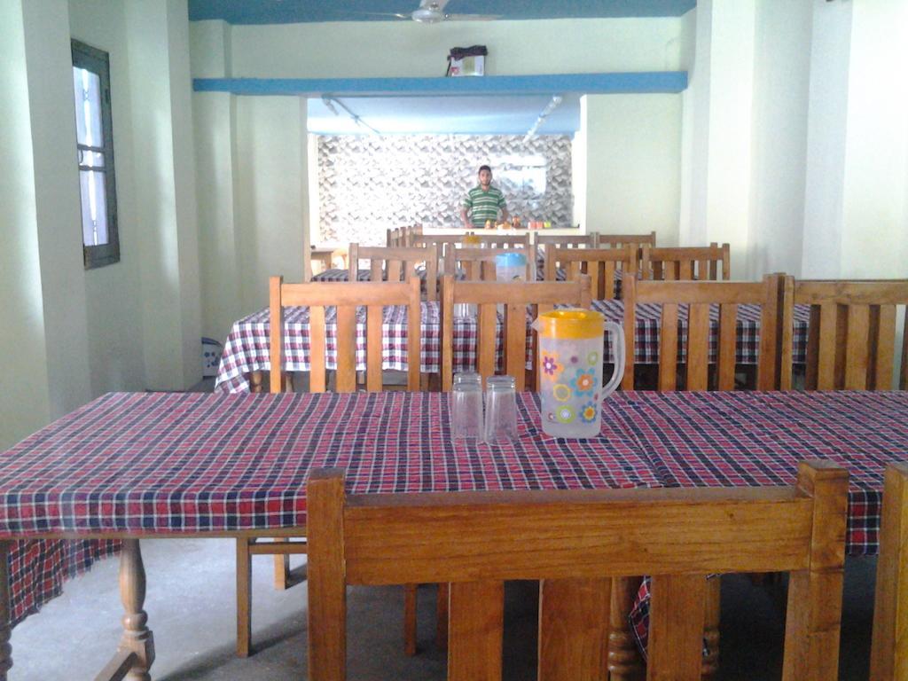 Hotel Grand City Srinagar  Luaran gambar